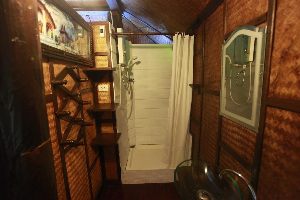 Banyen Villa Ban San Sai  Rom bilde